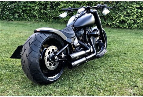 Breakout 13-17 Rocker 08-11 Heckfender